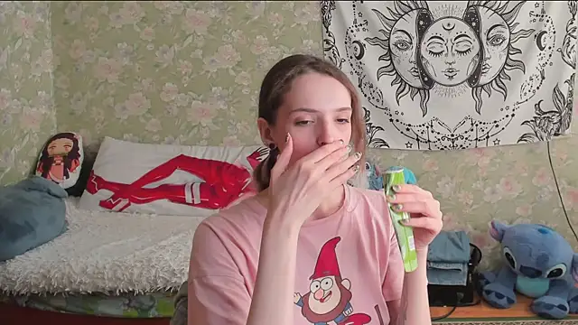 Cutie_Adelia webcam