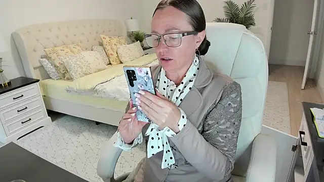 Vika73 webcam