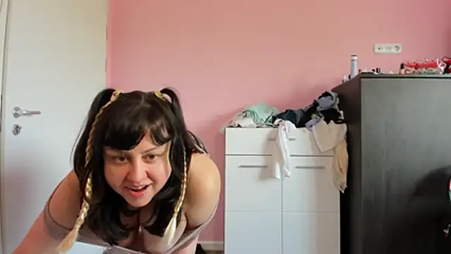 HotSweetAngel webcam