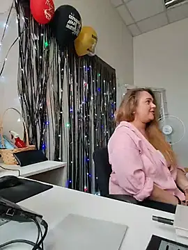 Juicy_PeachLux webcam