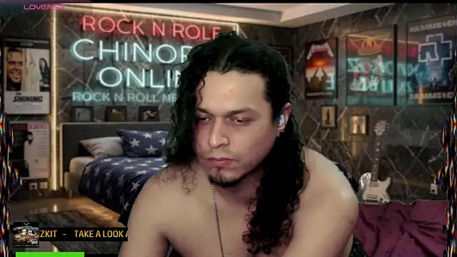 chino_roz webcam