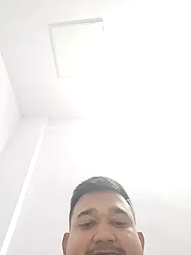 VadodaraBBC live cam on StripChat