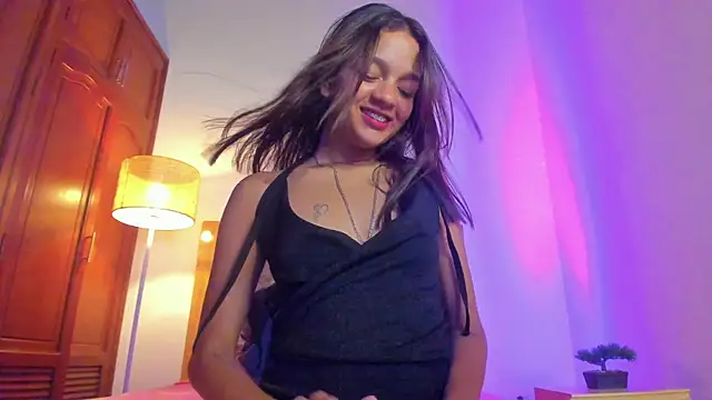 Zoe_sky1
