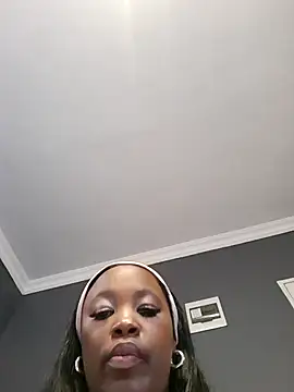 SWEETDOLLY29XX webcam