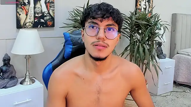 kai_storn webcam
