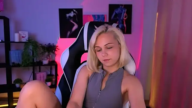 ElenaMonroe webcam
