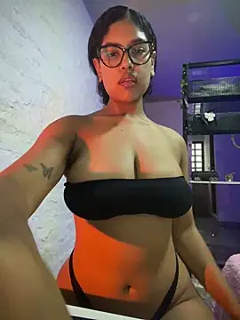 Kittybrown18 webcam