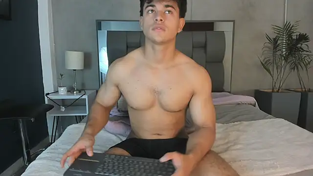 Charlie___Musk webcam