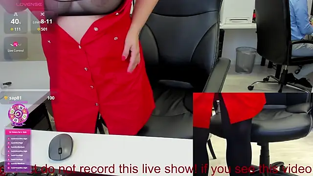 squirt_milf_viktoria live cam on StripChat