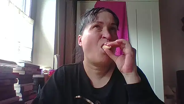 _squirty_cum_lady_ live cam on StripChat