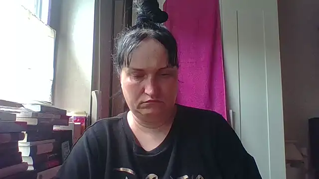 _squirty_cum_lady_ live cam on StripChat