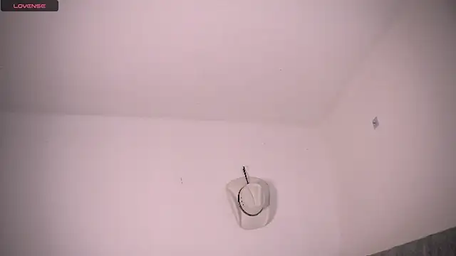 aydan_hw live cam on StripChat
