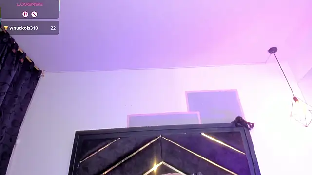 april_jones05 webcam