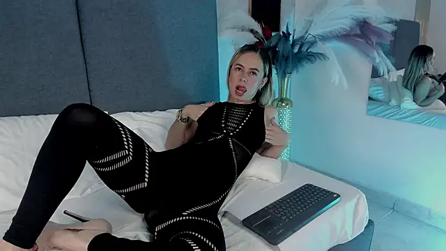 Roxxyfiore webcam
