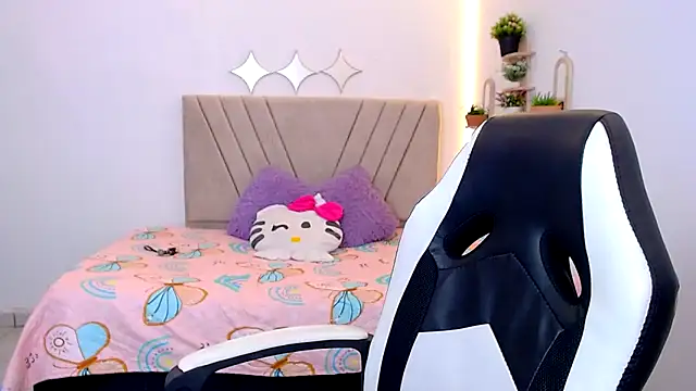 zara_cute webcam