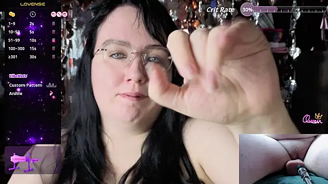 LeonaHarrison webcam