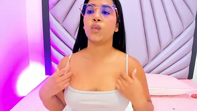 Shirleytaylor- webcam