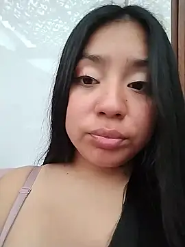 ZariahJeanes webcam