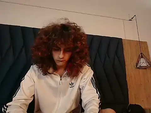 Divine_____ webcam