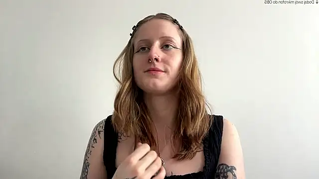 LaraLovely webcam