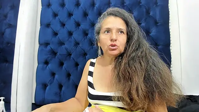 AlondraSosa webcam