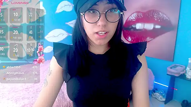 eli_doll webcam
