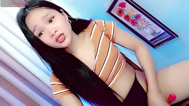 モデル: Littleslutty_baby