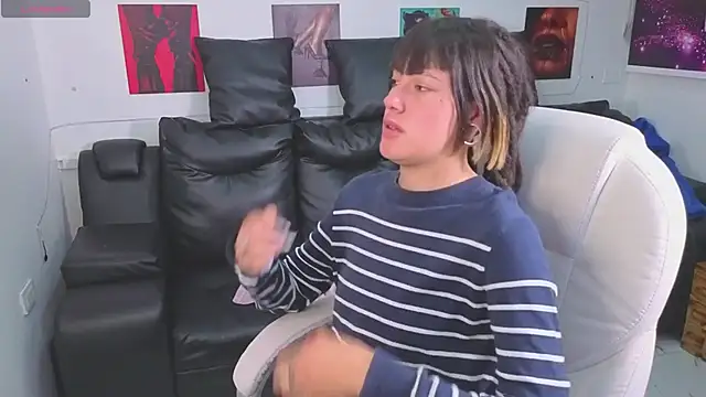 _sharlotte777 webcam