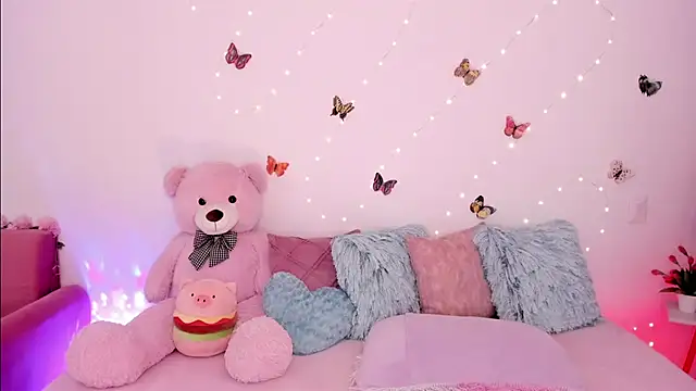 Zara_uwu_ webcam