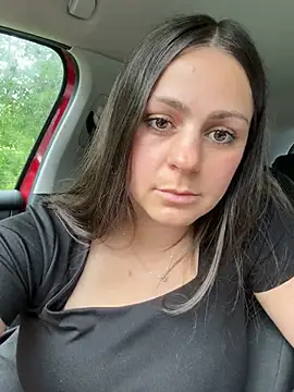 Loella-Rose webcam