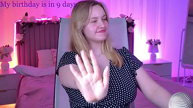 KellyPoter webcam