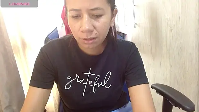 Danielagomez33 webcam
