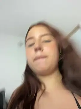 lia_foxxy71 webcam
