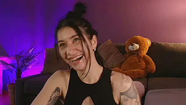 AnyaKim webcam