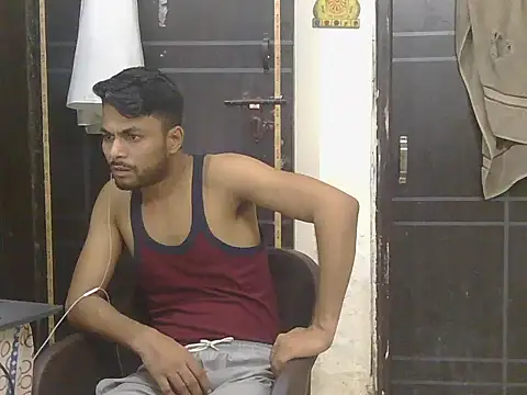 stubborndesiboy - Stubborndesiboy's free webcam - UK Sex Cams