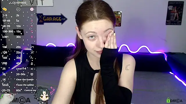 AmourLily webcam
