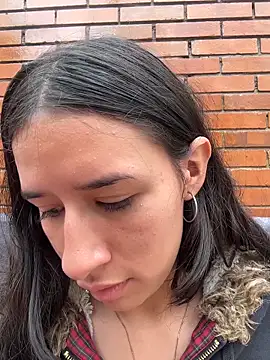 LilyRossi_ webcam