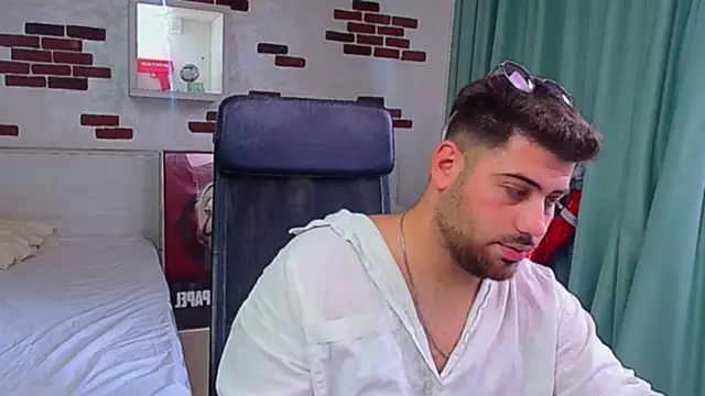 DaxGreer live cam on StripChat