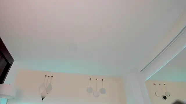 Sky_Loren webcam