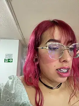 MeraSecretXXX webcam