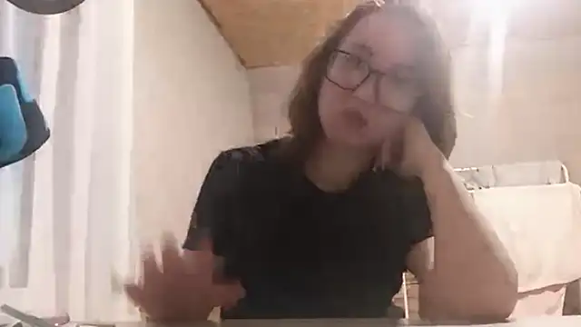 OliviaMoment webcam