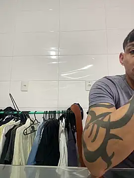 Tatuadomoreno23cm webcam