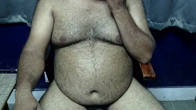 hairysubcub_70 live cam on StripChat