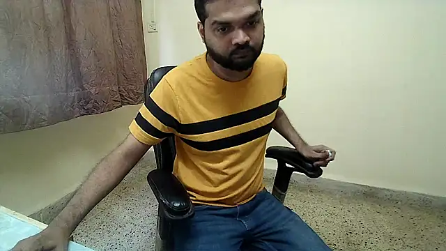 Kinky_Kumarr webcam