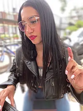 Daniela_Pink