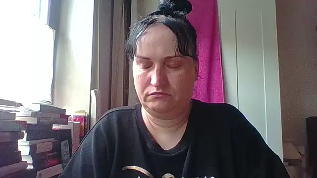 _squirty_cum_lady_ live cam on StripChat