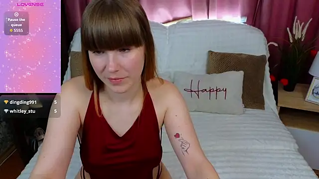 EmilyCuper_ webcam