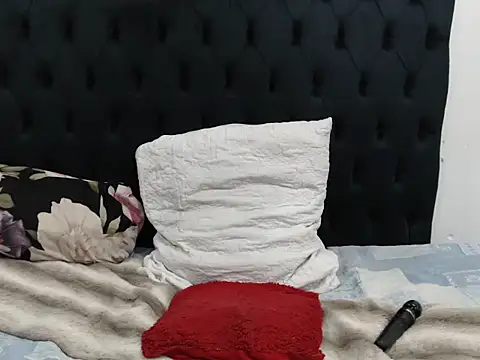 Dope_Chick webcam