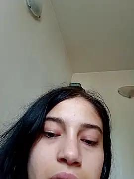 Virgin_Pussy_Love webcam