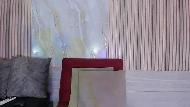 BriannaChelsea webcam